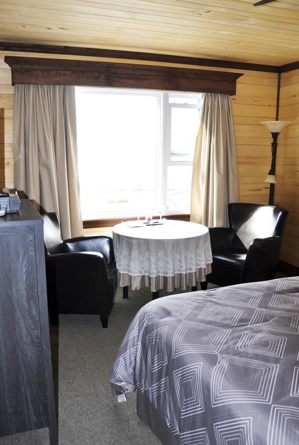 Cap-des-Rosiers Motel Du Haut Phare חדר תמונה